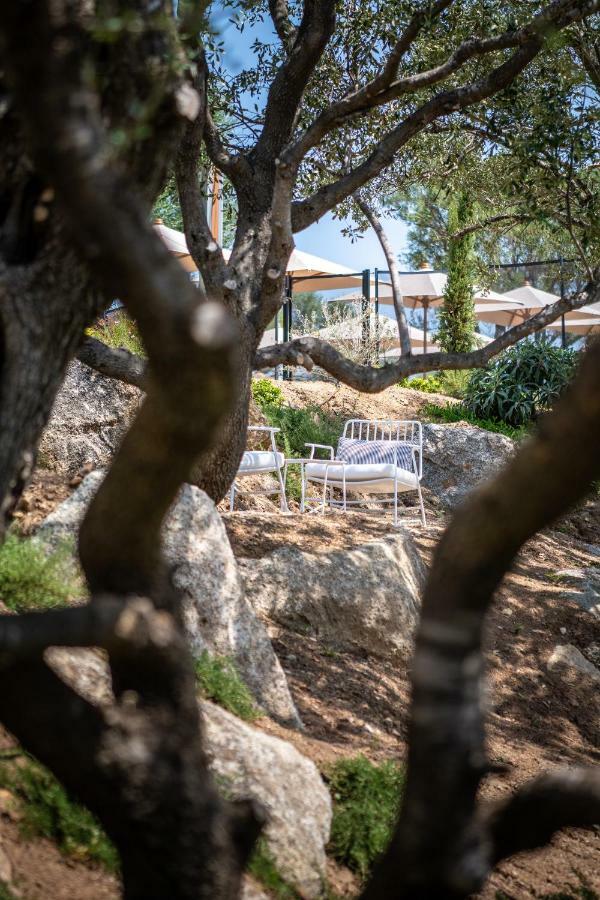 Hôtel Restaurant Villa Joséphine L'Ile-Rousse (Corsica) Exterior foto