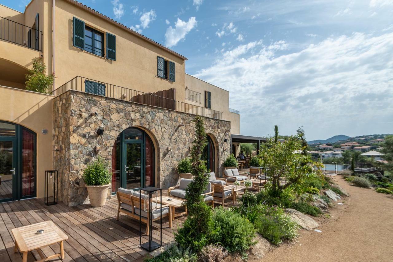 Hôtel Restaurant Villa Joséphine L'Ile-Rousse (Corsica) Exterior foto